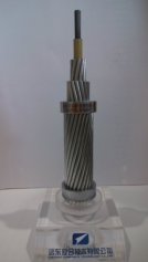 Hard aluminum wire with carbon fiber composite core and high elongation rate